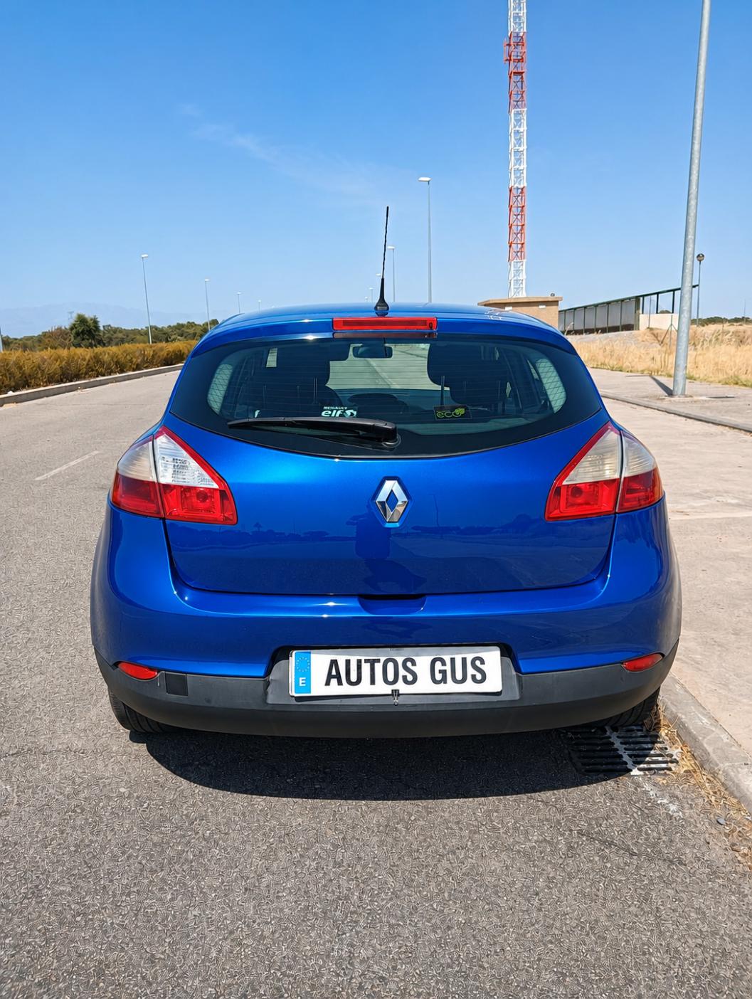 Renault Mégane 1.5 dCi - 2009 - Imagen 6