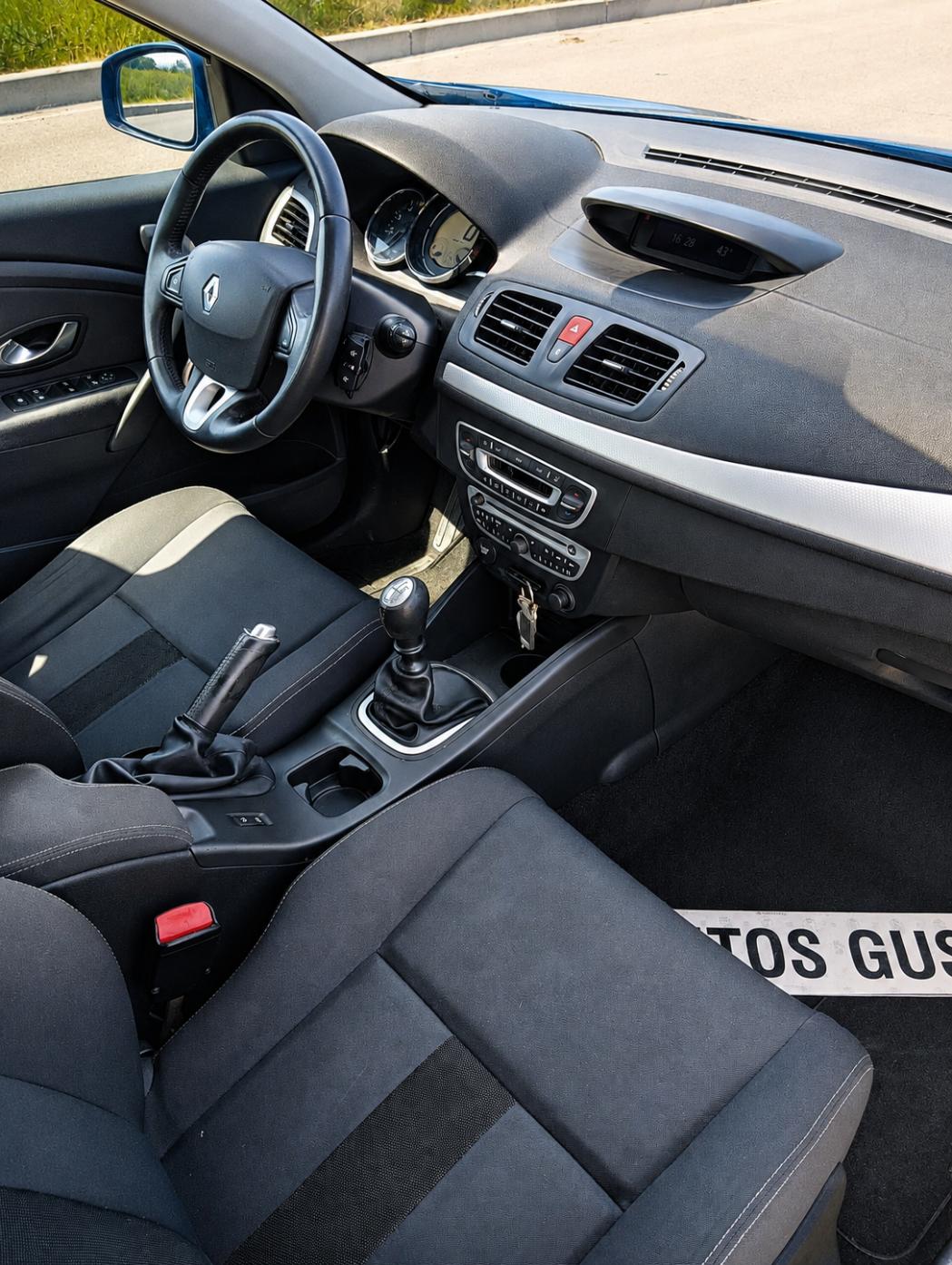 Renault Mégane 1.5 dCi - 2009 - Imagen 9