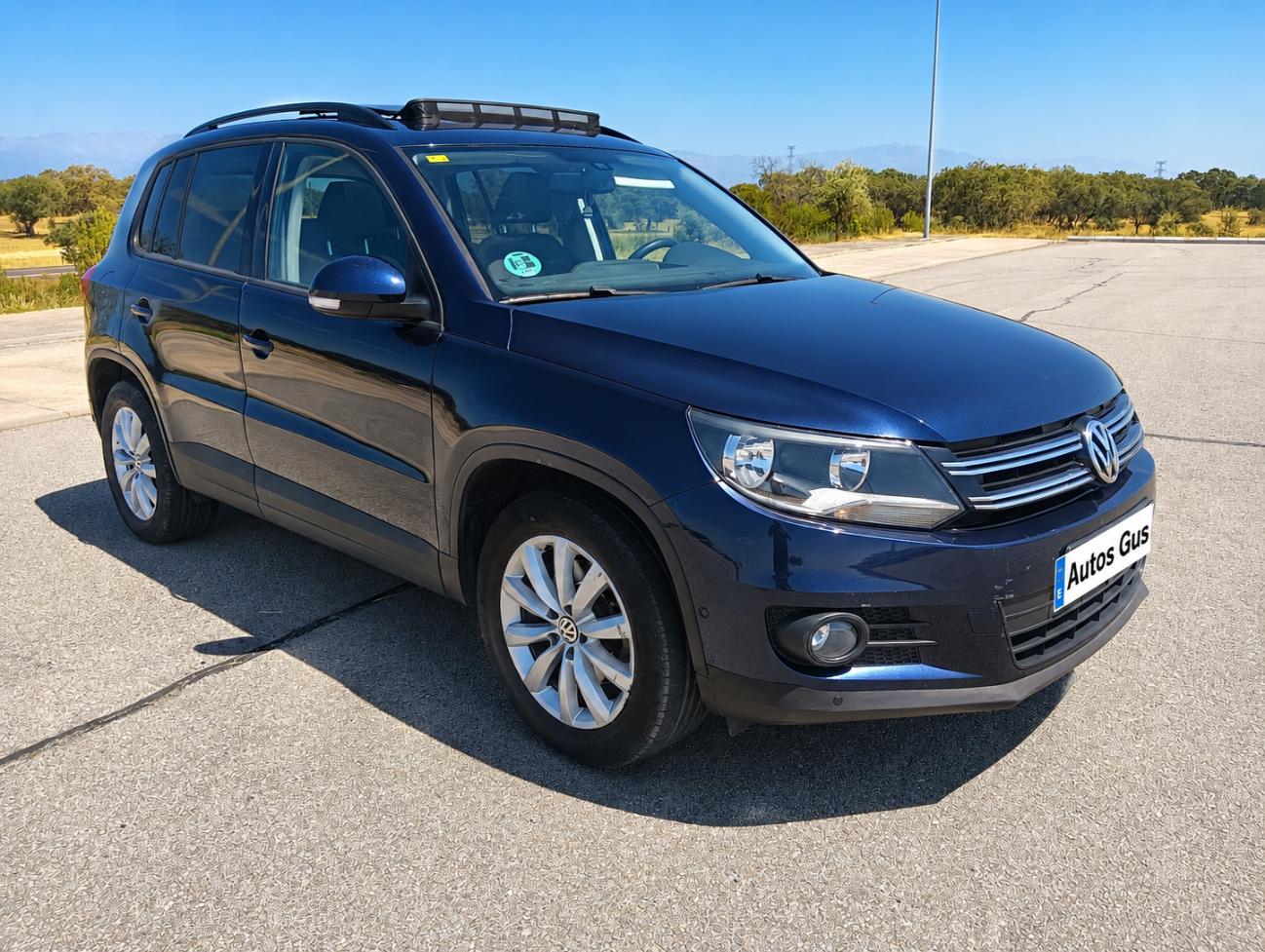 Volkswagen Tiguan 2.0 TDI - 2015 - Imagen 2