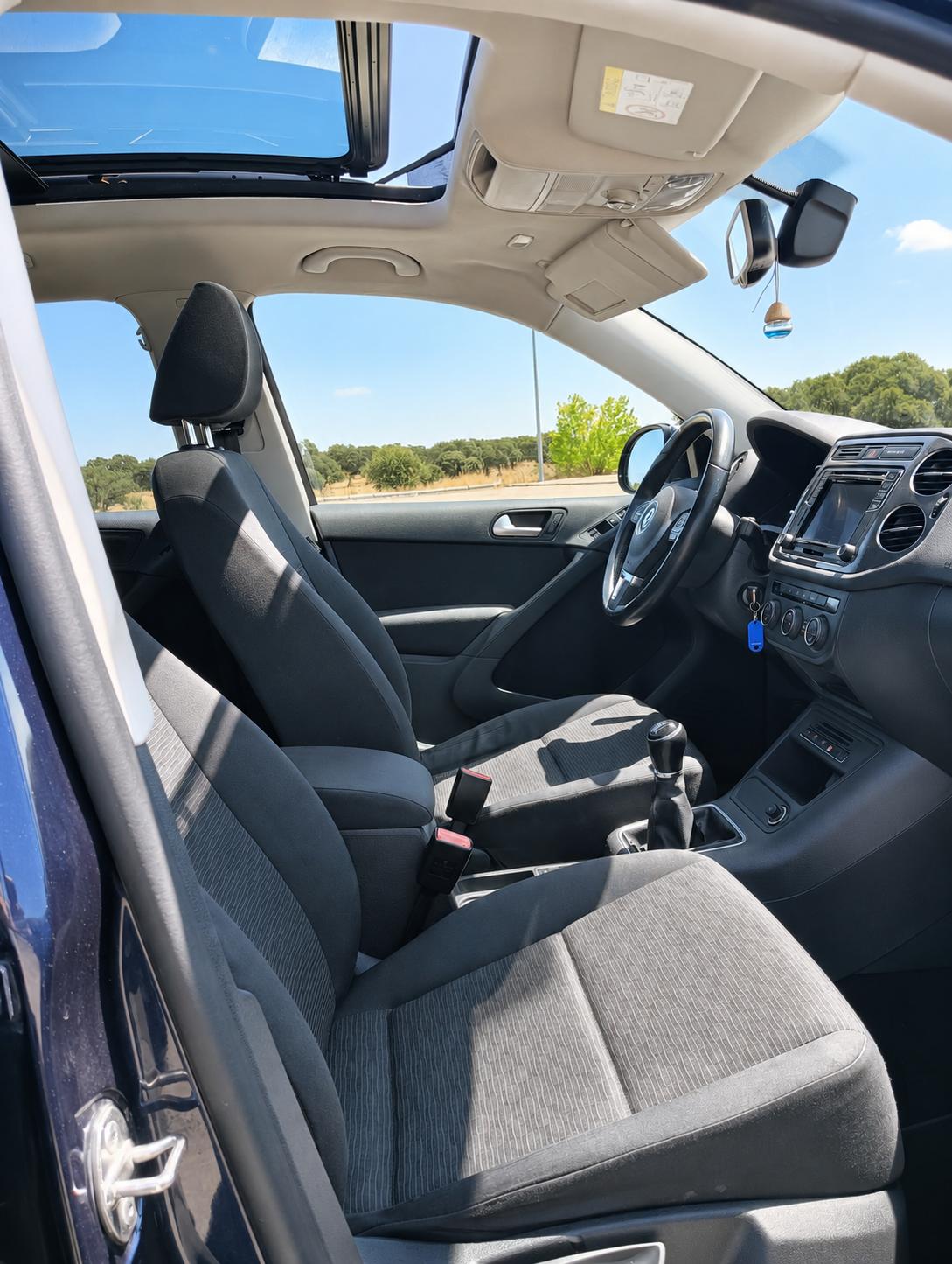 Volkswagen Tiguan 2.0 TDI - 2015 - Imagen 3