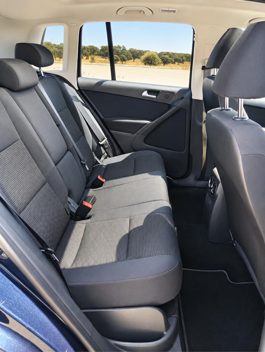 Volkswagen Tiguan 2.0 TDI - 2015 - Imagen 7