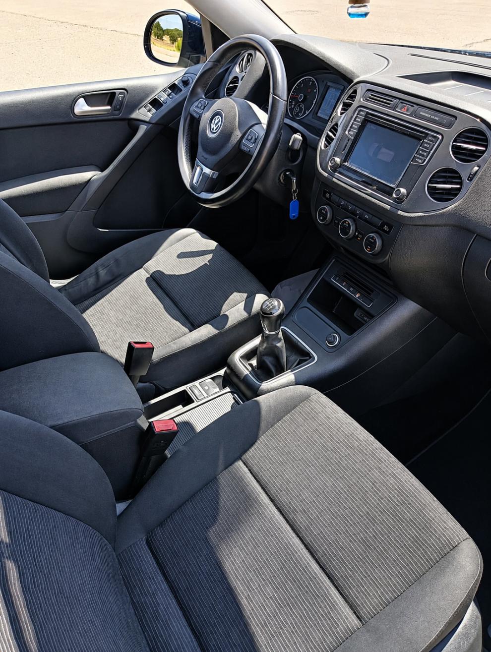 Volkswagen Tiguan 2.0 TDI - 2015 - Imagen 8