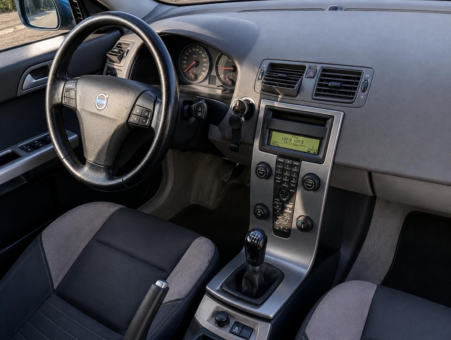 Volvo V50 2.0D 136 CV – 6 velocidades – Año 2005 - Imagen 8
