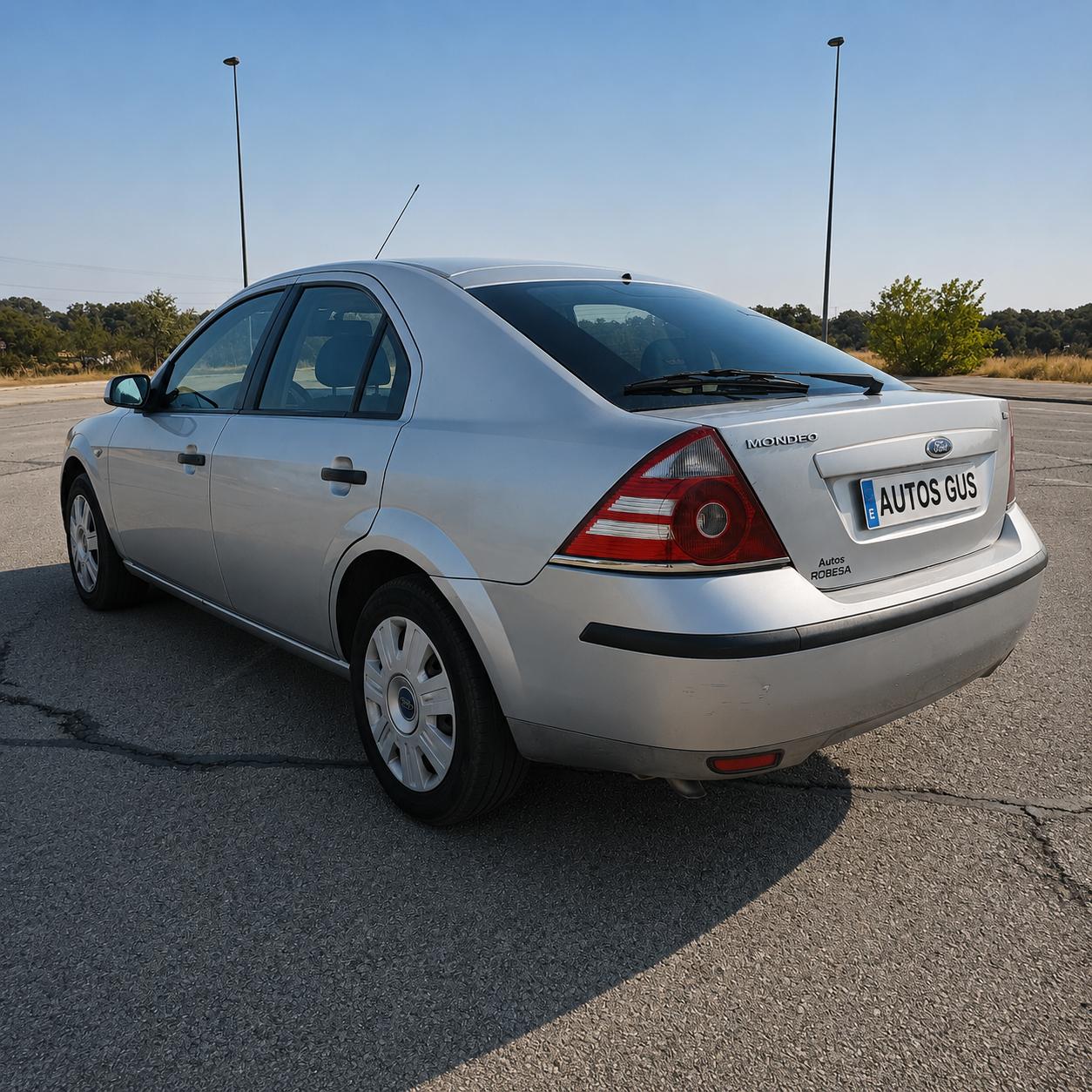 Ford Mondeo 2.0 TDCi 115 CV - Imagen 5