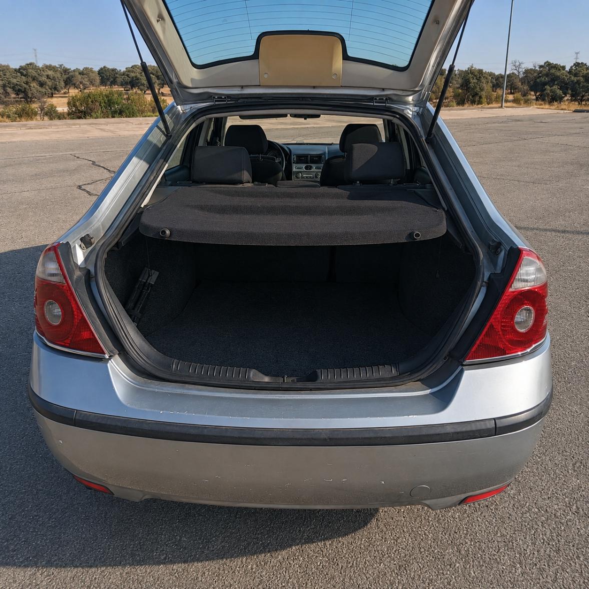 Ford Mondeo 2.0 TDCi 115 CV - Imagen 7