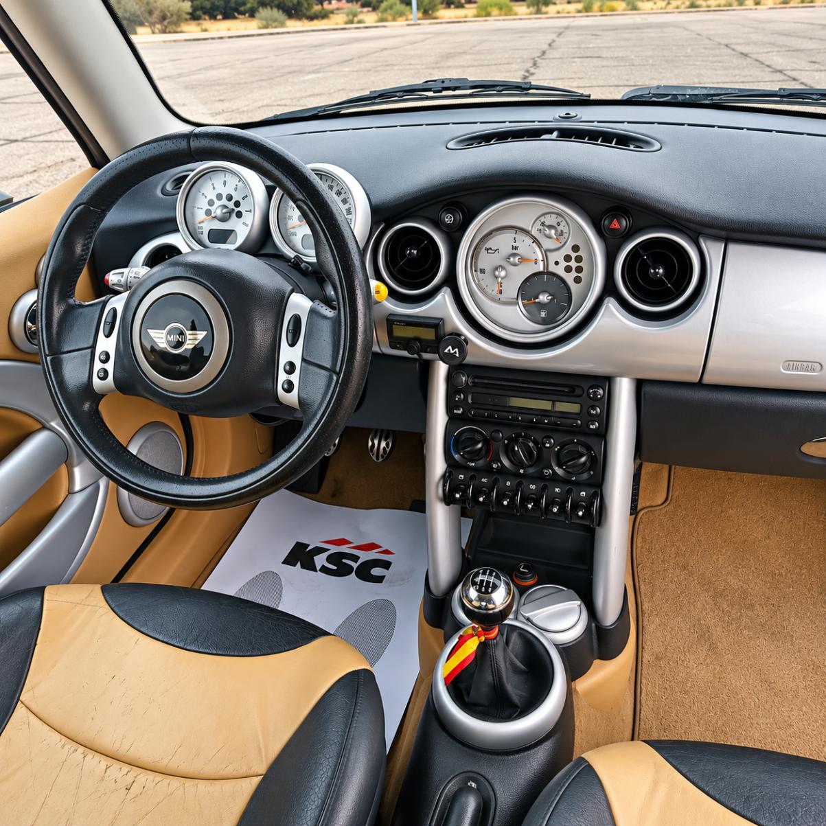 MINI Cooper 1.6i 115 CV - Imagen 14