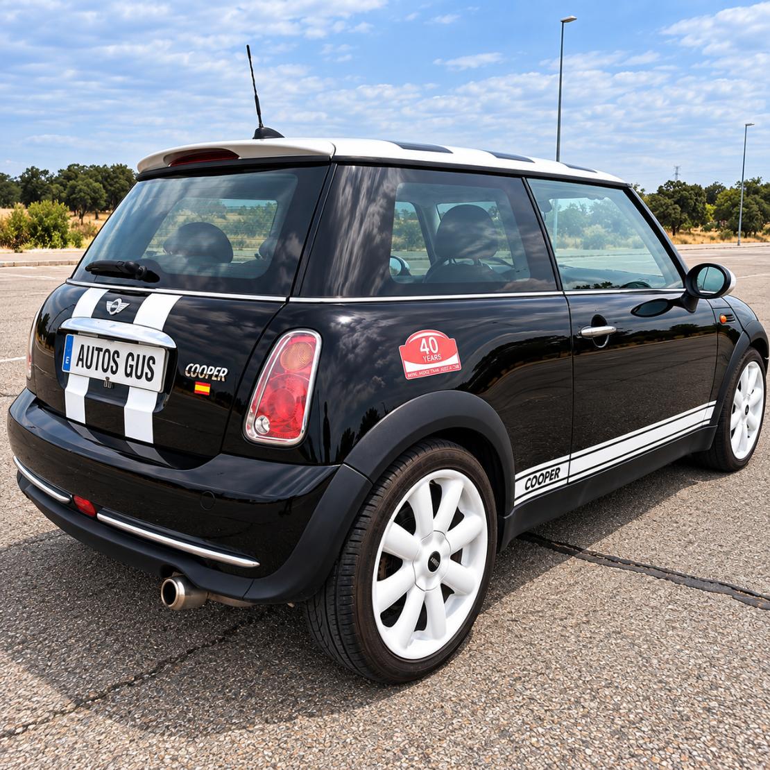 MINI Cooper 1.6i 115 CV - Imagen 8